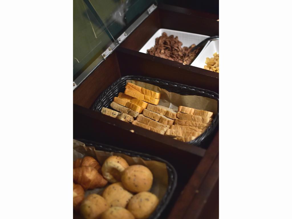 Fujieda Park Inn Hotel Bagian luar foto